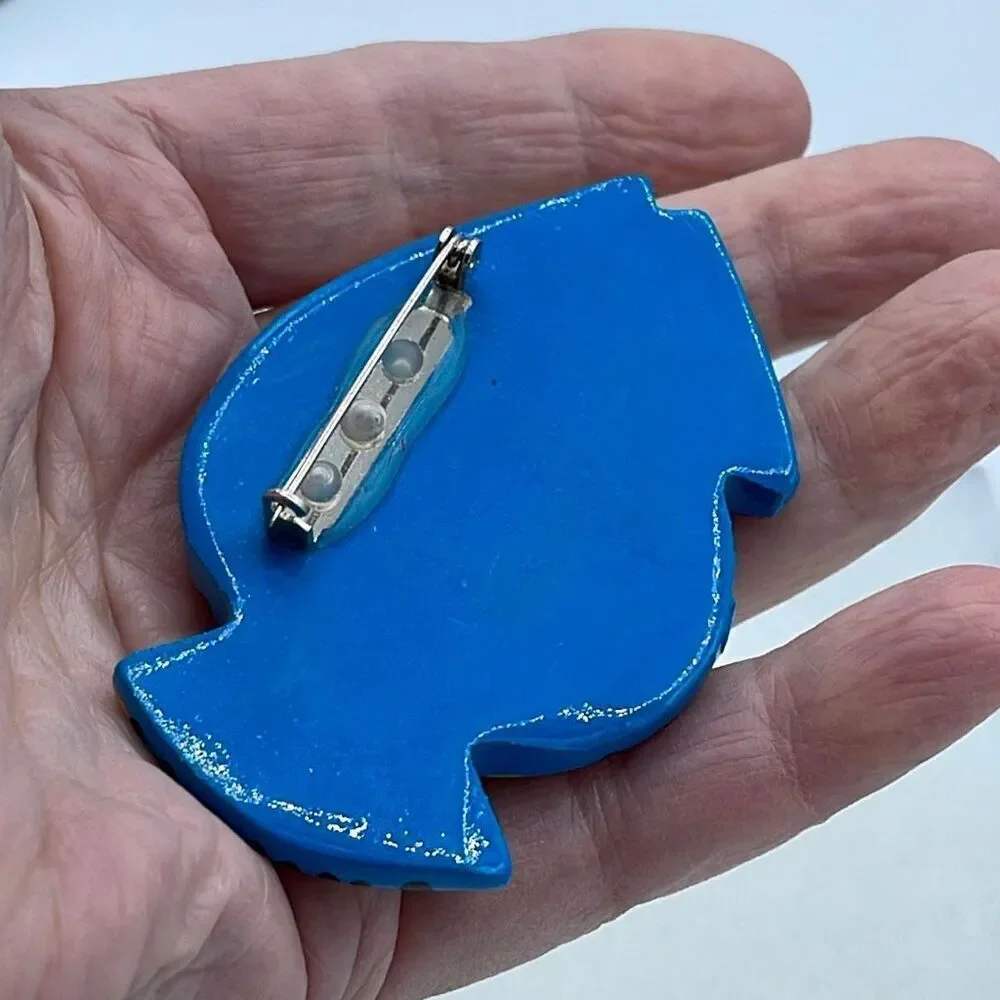 Bright fun Artisan made lightweight wooden fish brooch